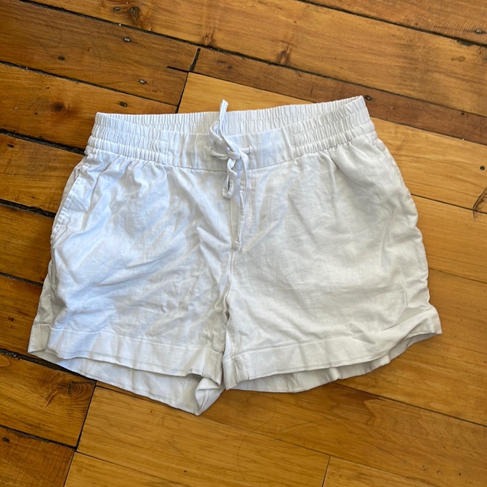 Lightly worn linen shorts old navy